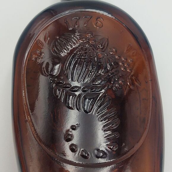 Vintage Bicentennial Log Cabin Syrup Flask - Picture 6 of 10